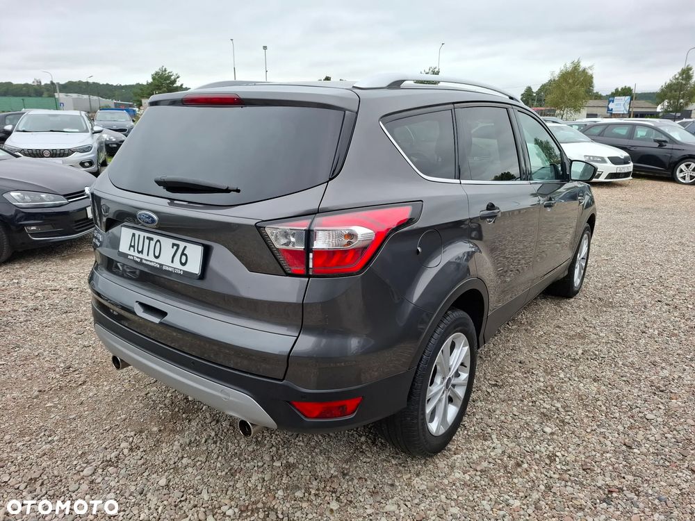 Ford Kuga 1.5 EcoBoost 2x4 Titanium - 9