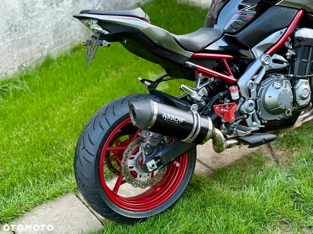 Kawasaki Z 900 - 8