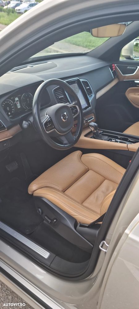 Volvo XC 90 D5 AWD Inscription - 8