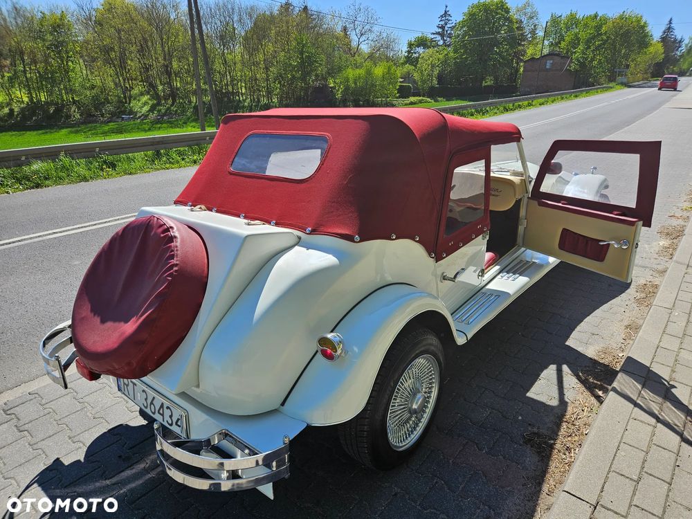 Alfa Romeo Spider - 7