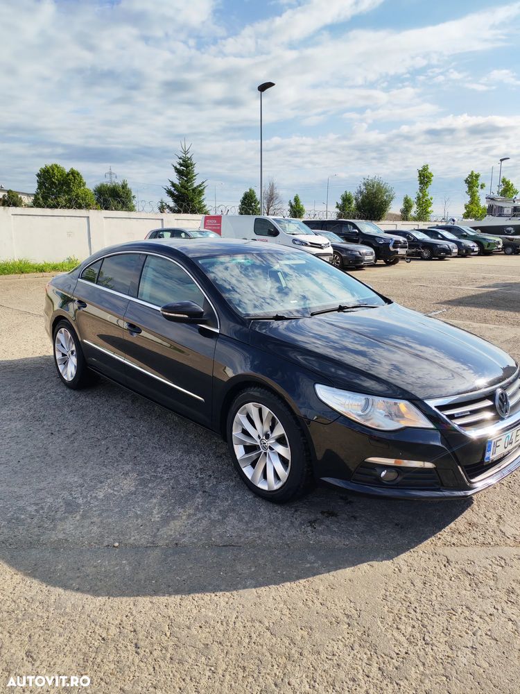 Volkswagen Passat CC - 11