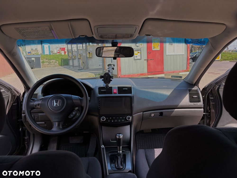 Honda Accord 2.0 Executive - 3