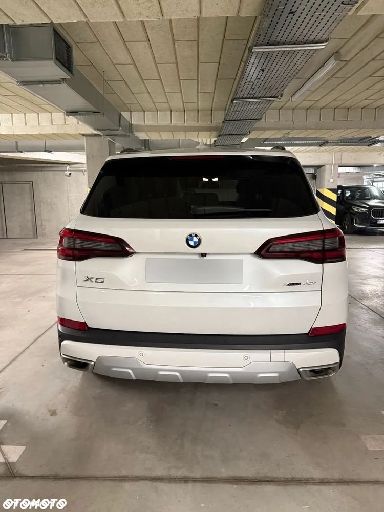 BMW X5 xDrive40i - 4