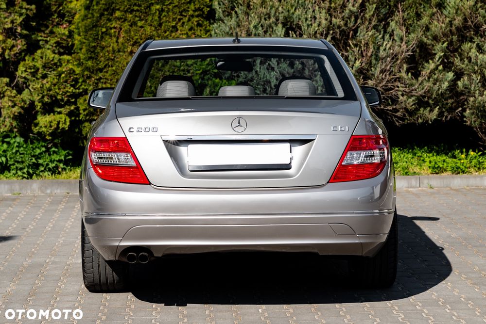 Mercedes-Benz Klasa C 200 CDI DPF Avantgarde - 11