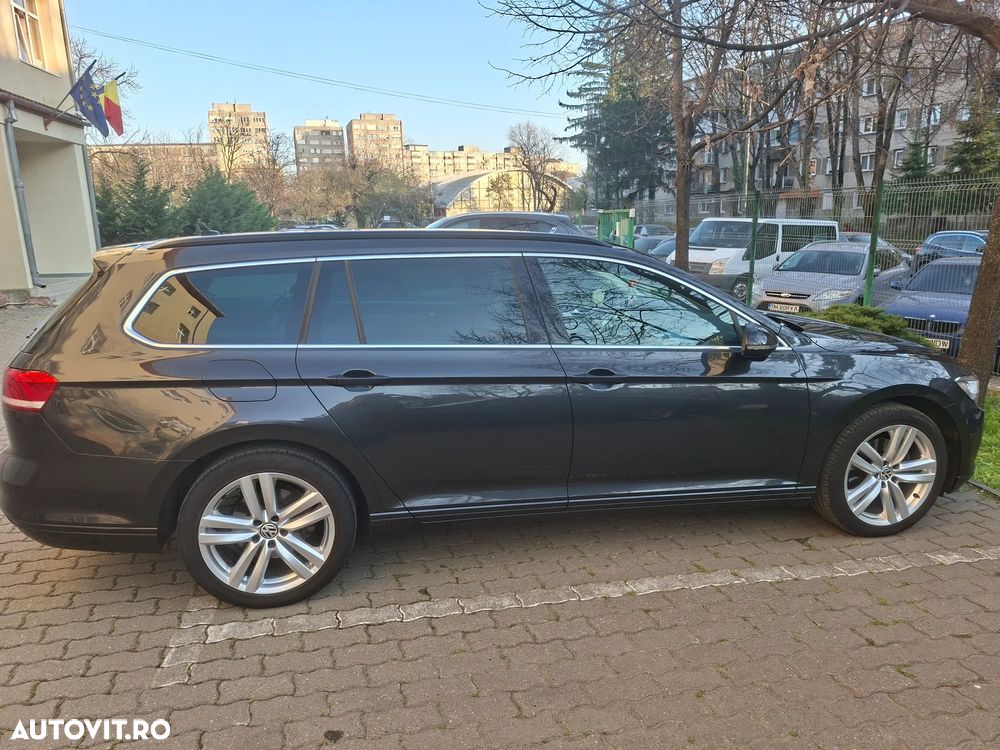 Volkswagen Passat 2.0 TDI DSG (BlueMotion Technology) Comfortline - 9