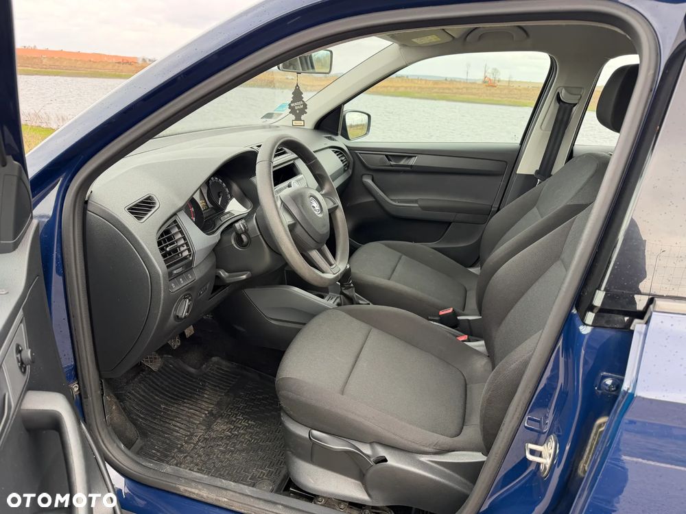 Skoda Fabia 1.0 Drive - 10