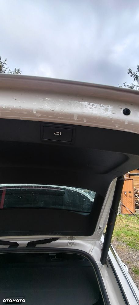 Skoda Octavia 2.0 TDI DSG Selection Plus - 8