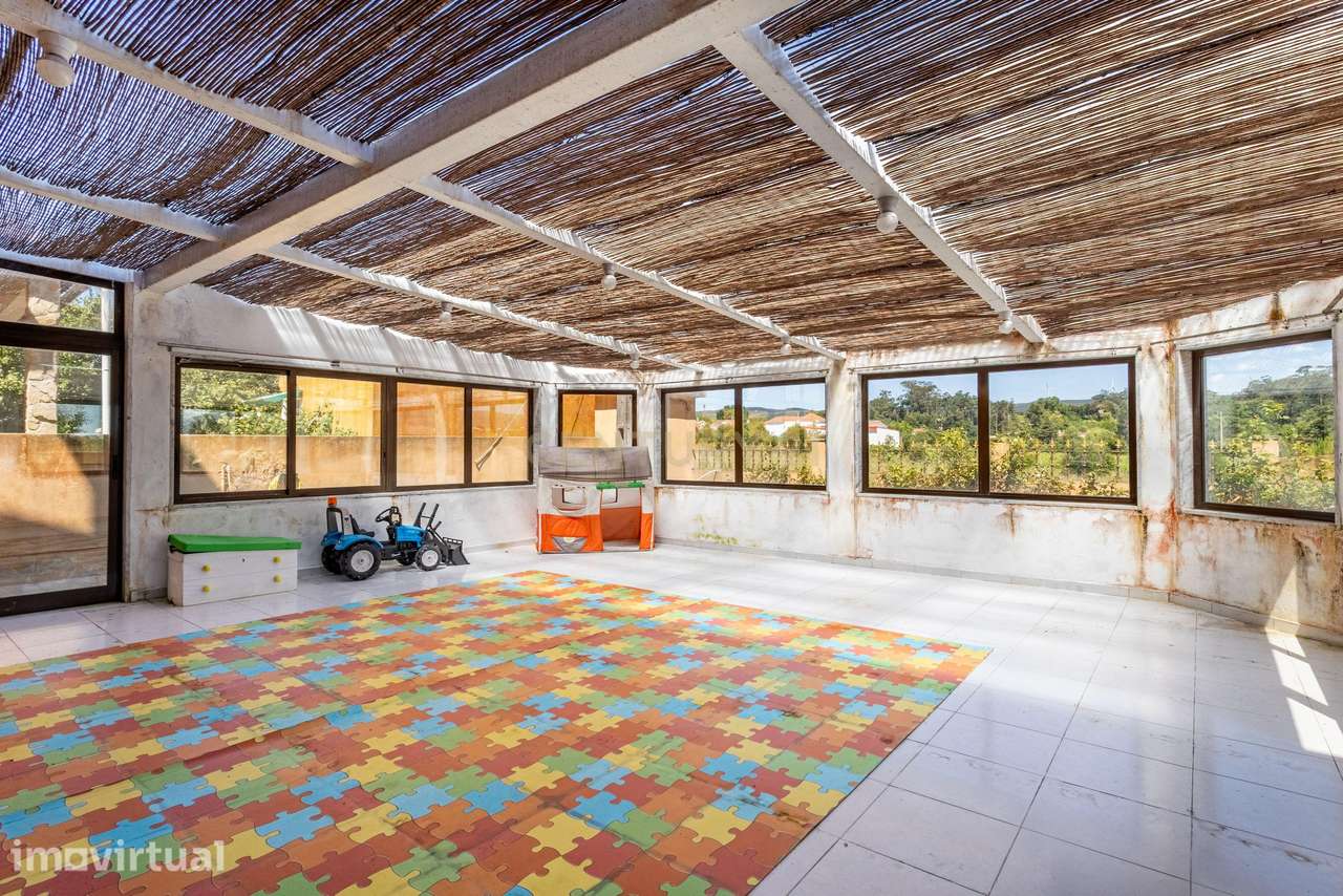 Moradia T4, em Alenquer/Ventosa, com terreno de 3.195m2 - Grande imagem: 5/54