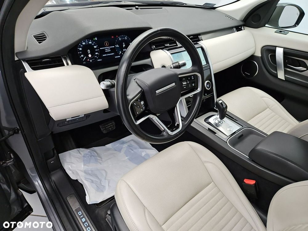 Land Rover Discovery Sport 2.0 D200 mHEV HSE - 9