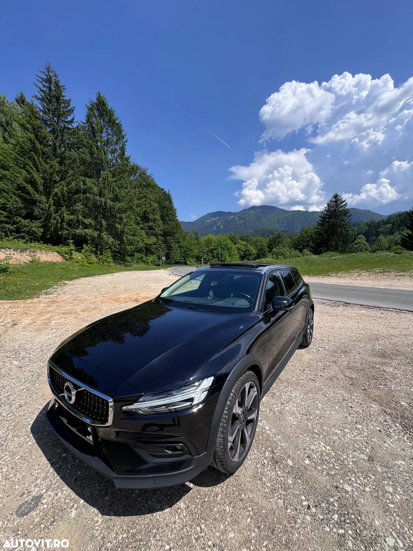 Volvo V60 B5 B AWD Geartronic Momentum Pro - 1