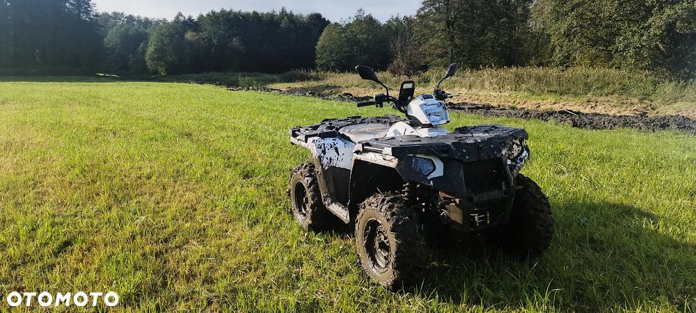 Polaris Sportsman - 1