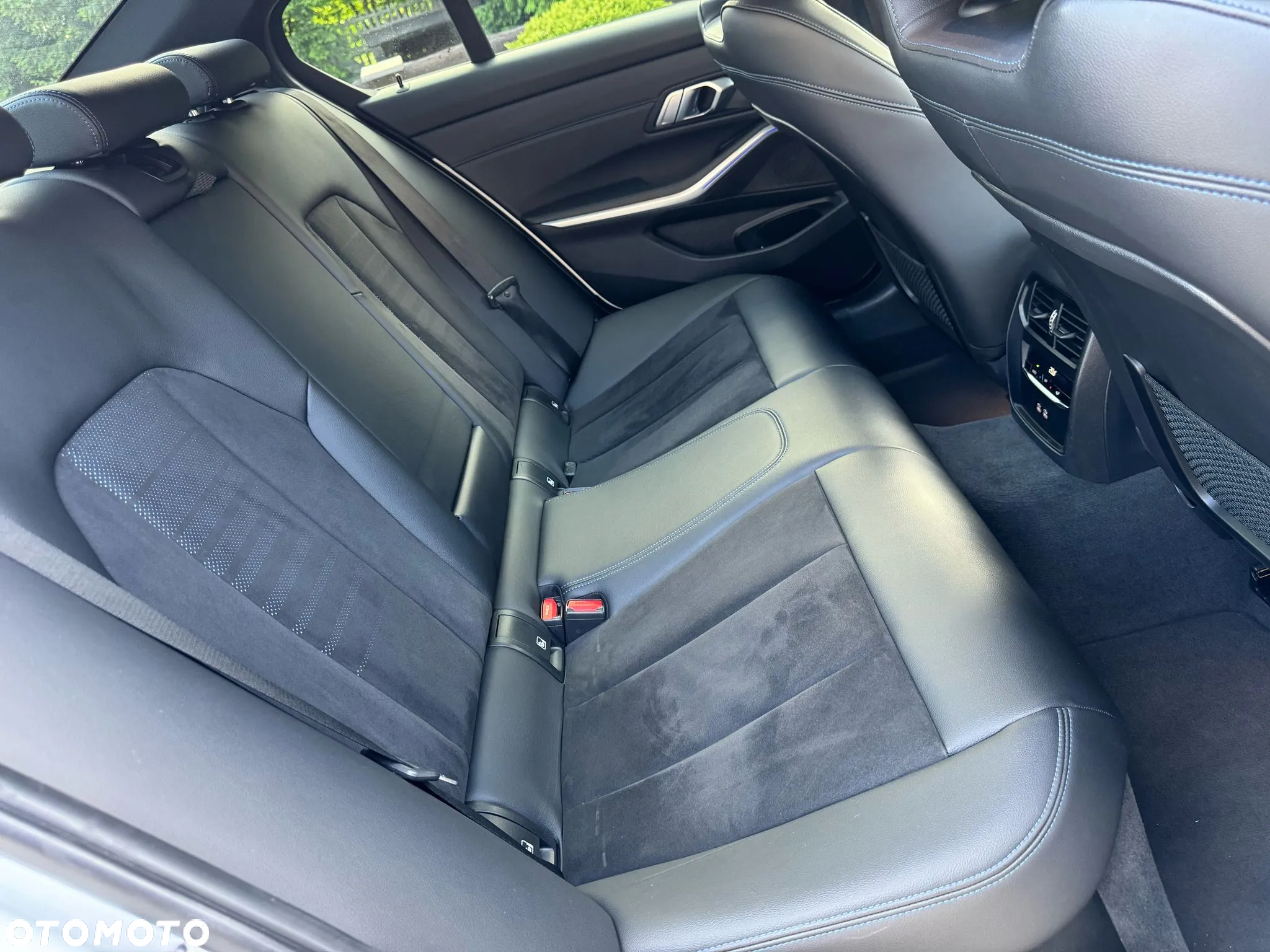 BMW Seria 3 320d M Sport sport - 36