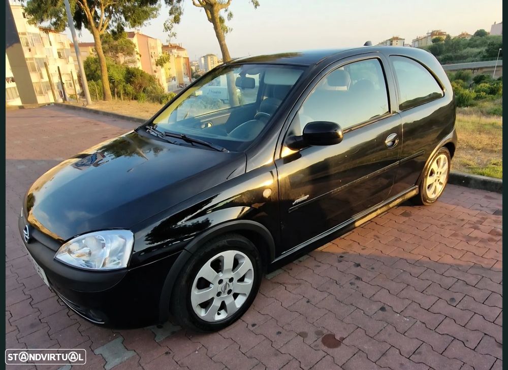 Opel Corsa 1.2 16V Sport Easytronic - 1
