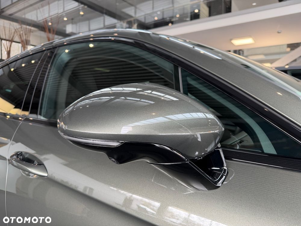 Porsche Panamera - 24