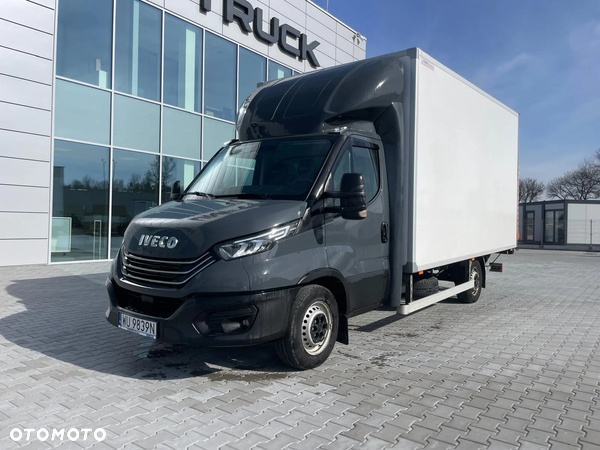 Iveco 35S18 Kontener 8EP Winda