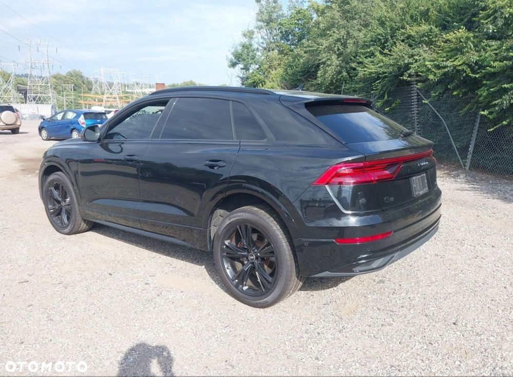 Audi Q8 - 5