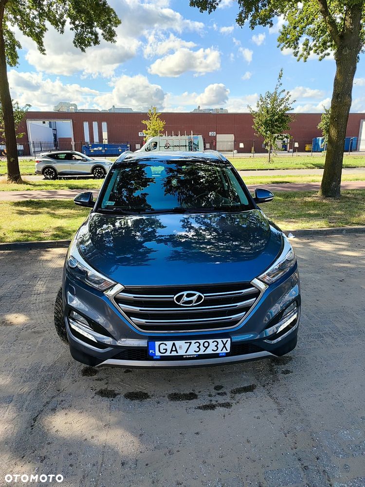 Hyundai Tucson 2.0 CRDI BlueDrive Comfort 2WD - 3