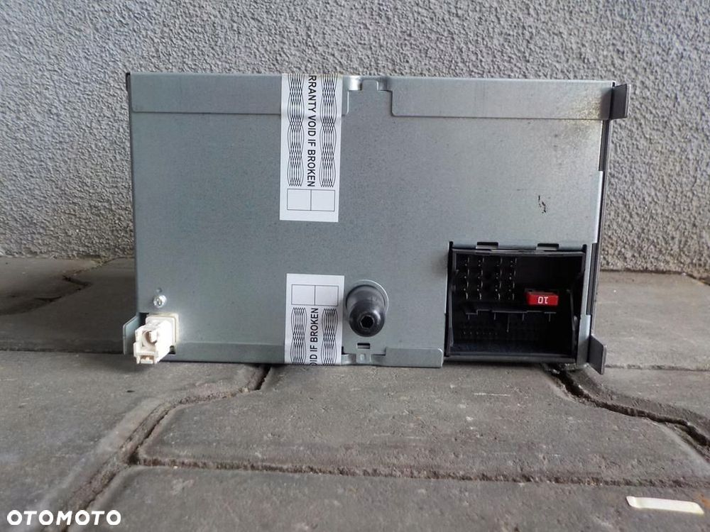 VW T5 LIFT ORYGINALNE RADIO CD - 3