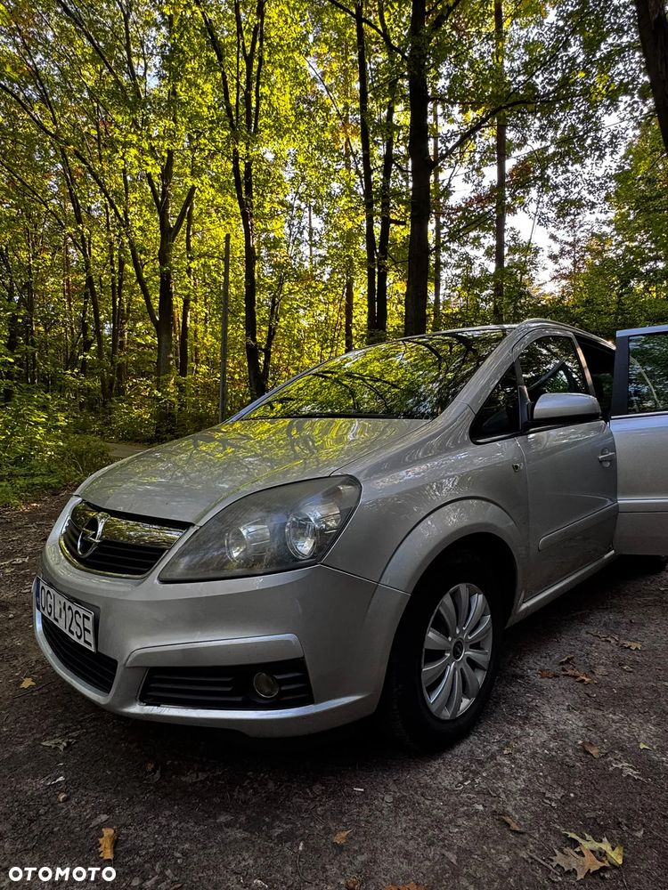 Opel Zafira - 14