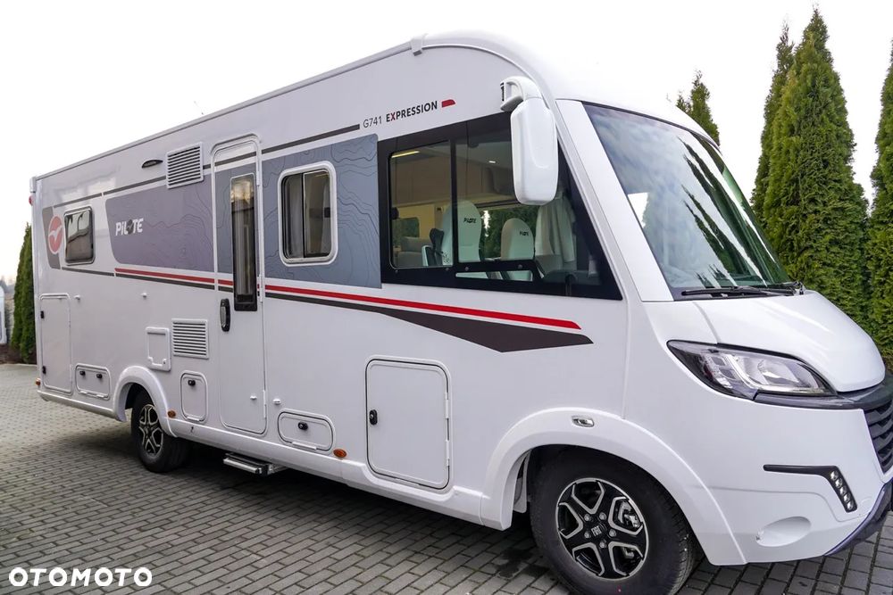 PILOTE G741 FGJ Expression - 5