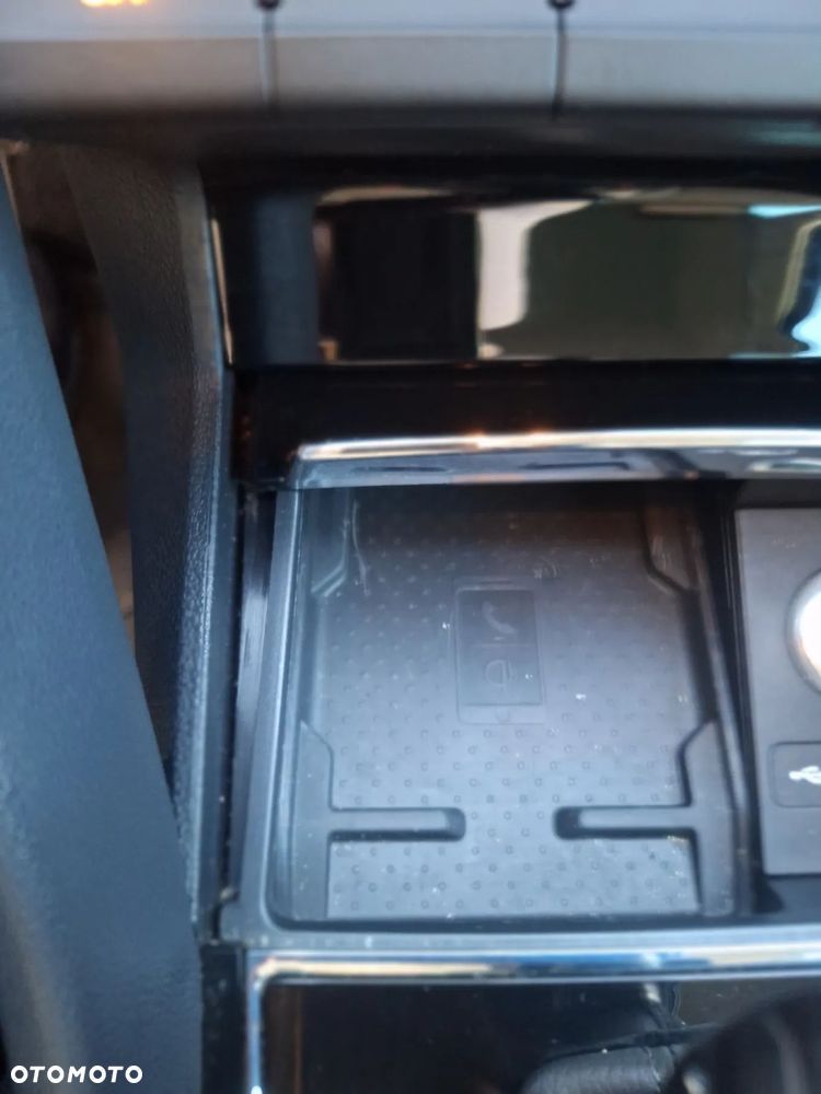 Skoda Karoq 1.6 TDI 4x2 Ambition DSG - 18