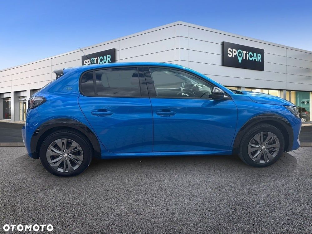 Peugeot 208 50kWh Allure - 4