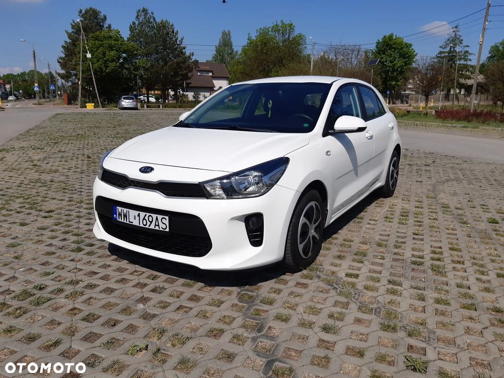 Kia Rio 1.2 Attract - 1