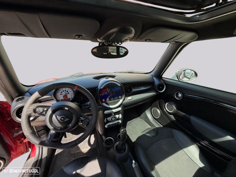 MINI Clubman Cooper D - 11