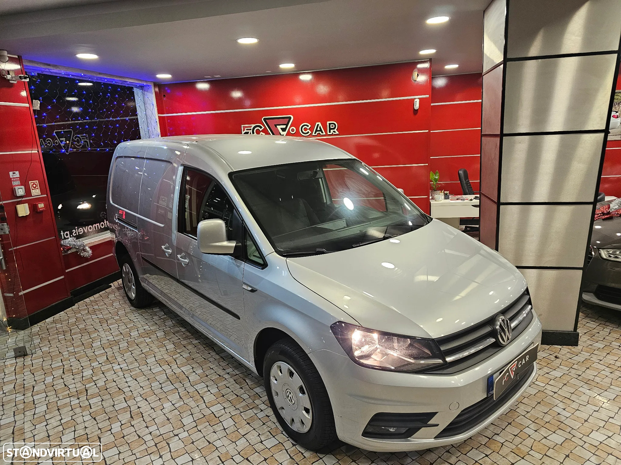 VW Caddy 2.0/ longa c/iva dedutível - 10