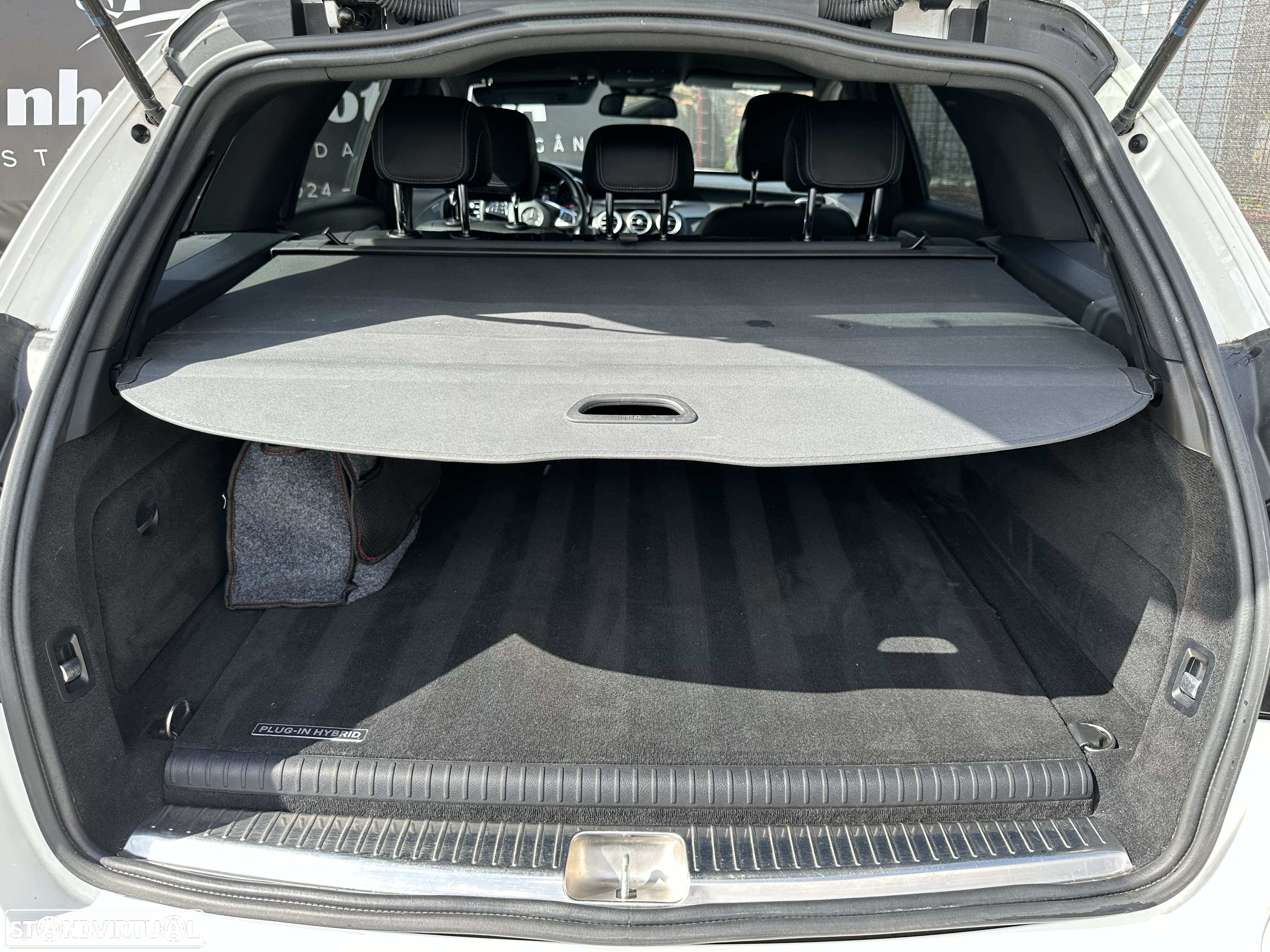 Mercedes-Benz C 350 e - 34