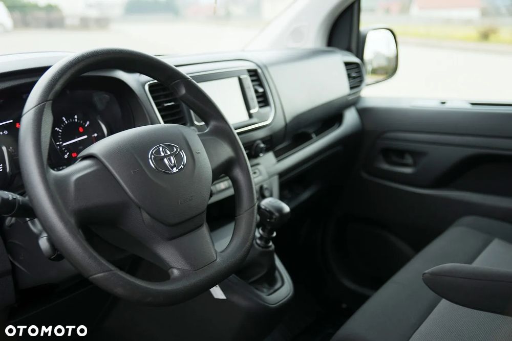 Toyota ProAce - 28