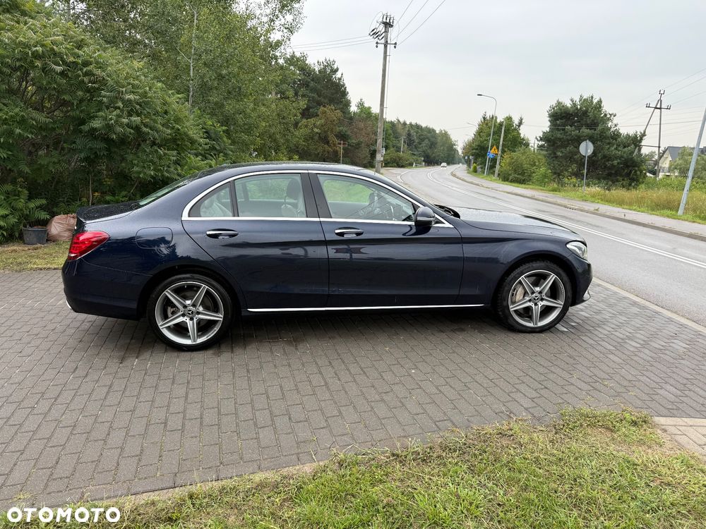 Mercedes-Benz Klasa C 300 7G-TRONIC - 7