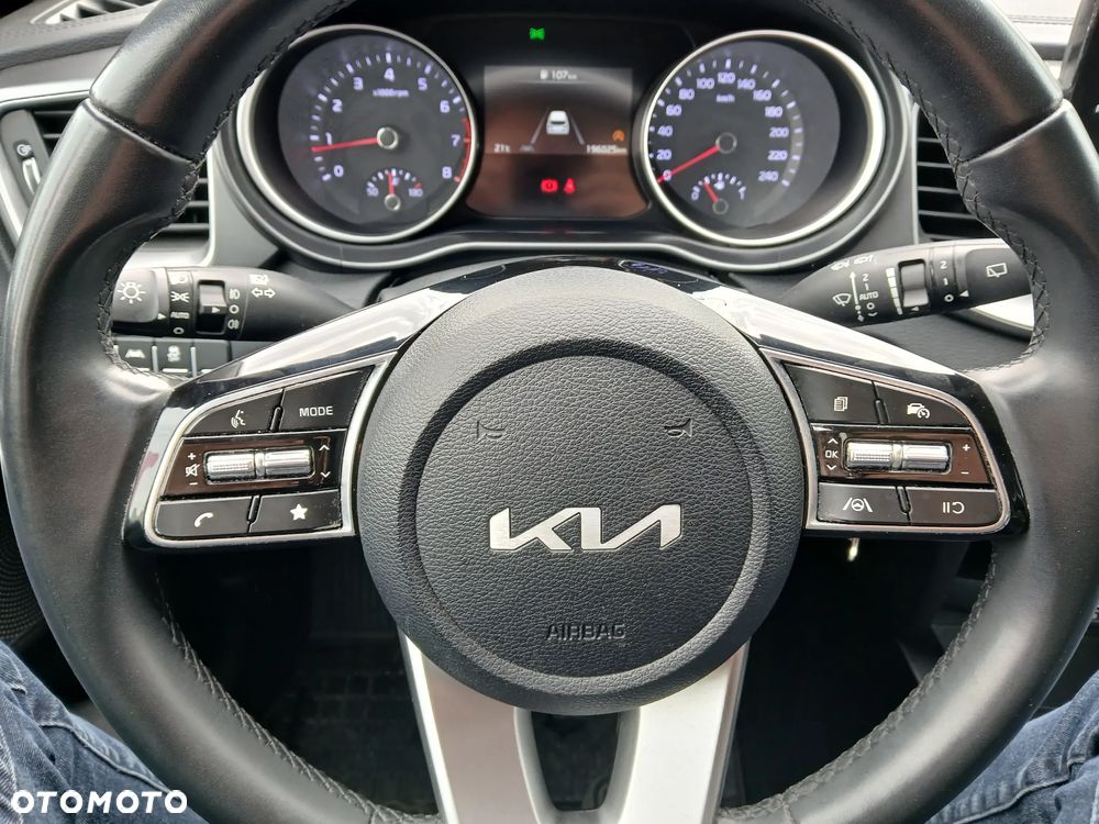 Kia Ceed 1.5 T-GDI M - 8
