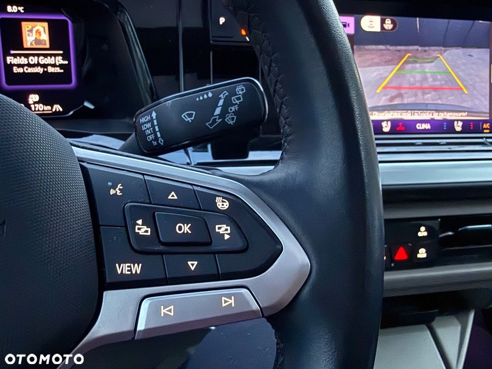 Volkswagen Multivan 2.0 TDI L2 Style DSG - 23