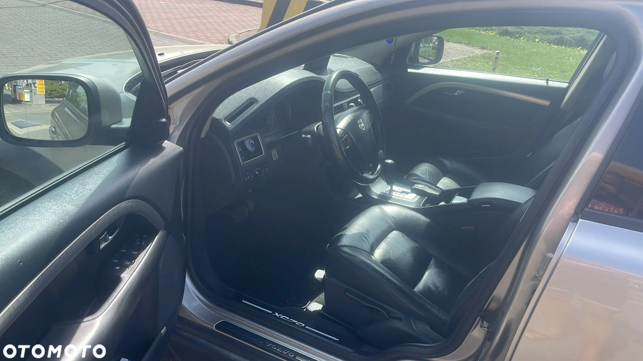 Volvo XC 70 D5 AWD Kinetic - 10