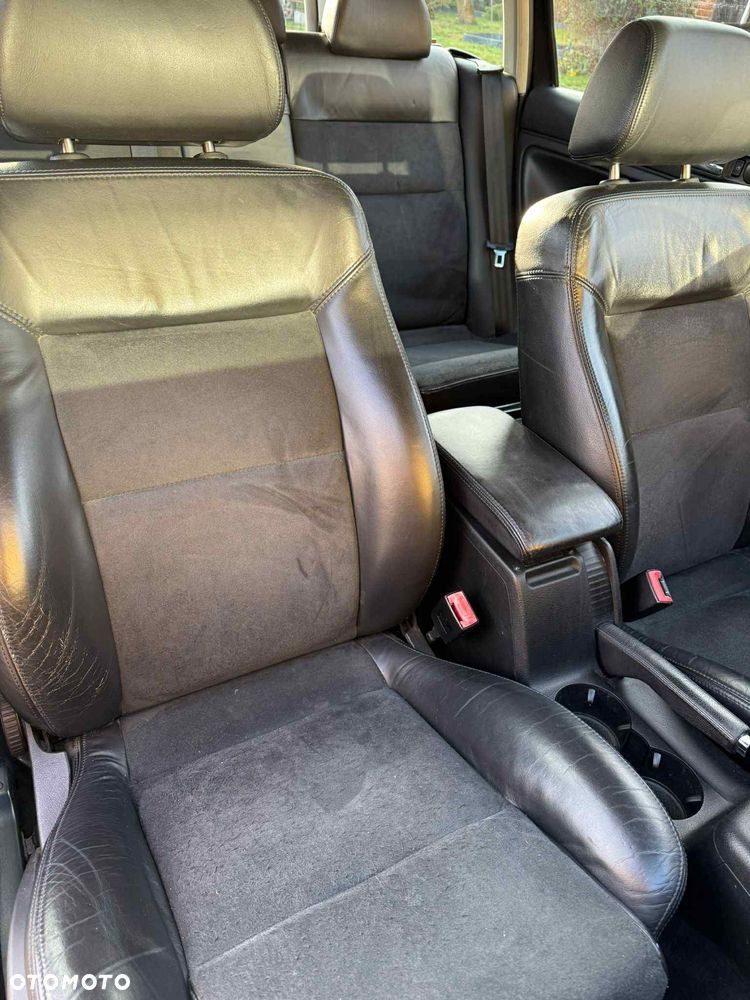 Volkswagen Passat 2.0 Highline - 16