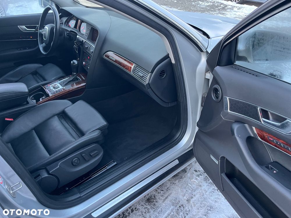 Audi A6 Avant 3.2 FSI Quattro Tiptronic - 11