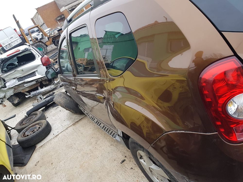 Vas lichid parbriz 8200210002 Dacia Duster 1 [2010 - 2013] 1.5 dci K9 - 6