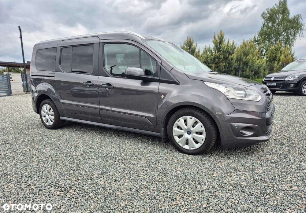 Ford Tourneo Connect Grand - 22