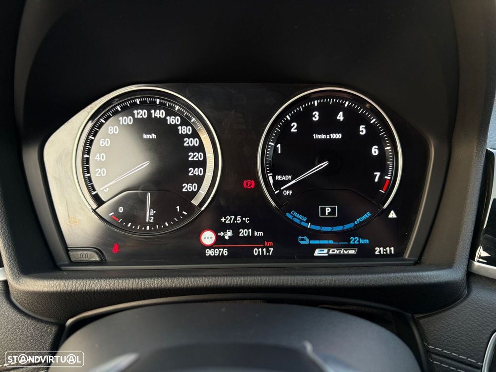 BMW X1 25 e xDrive Line Sport - 35