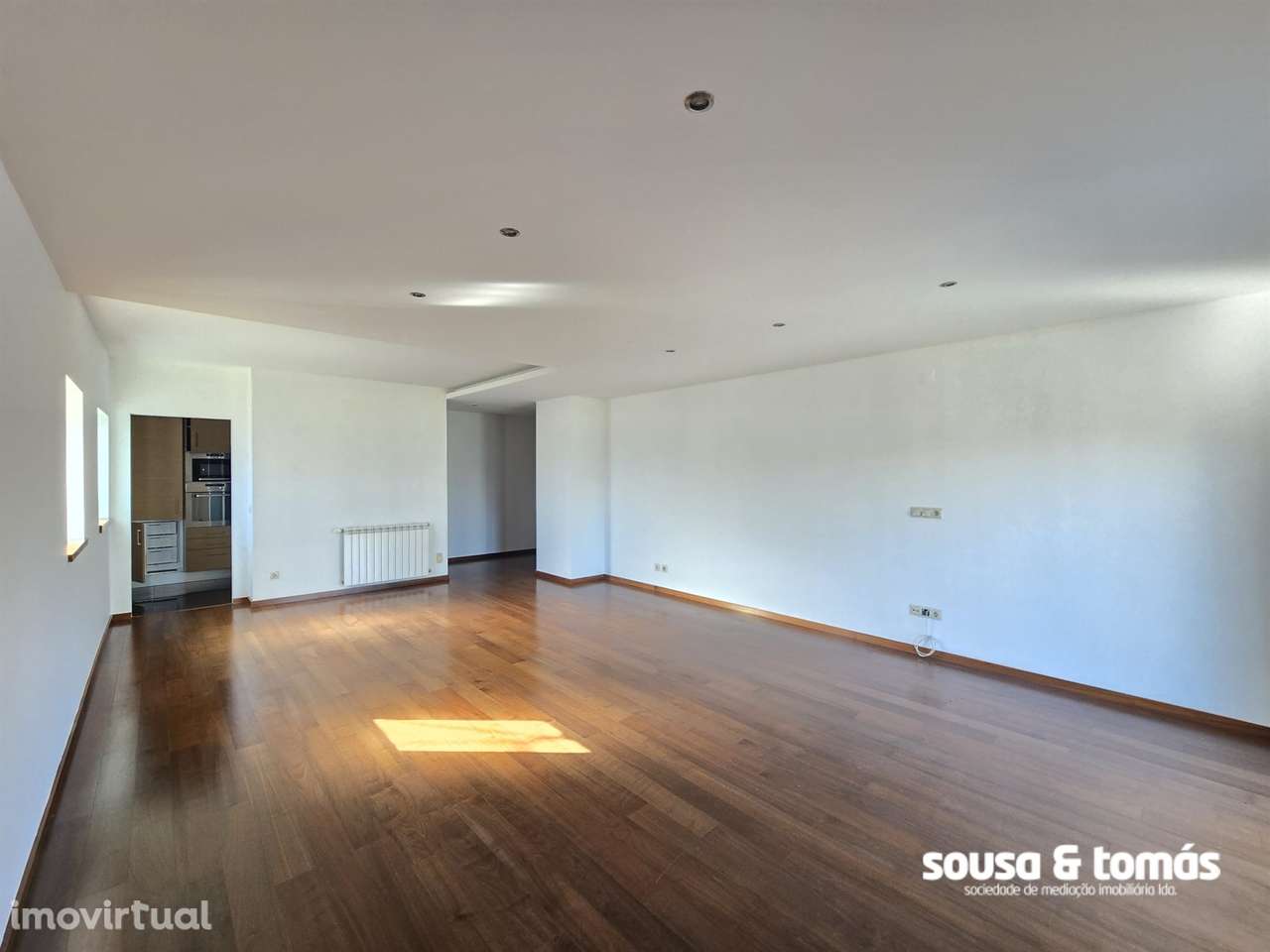 Apartamento T2 Arrendamento em Leiria, Pousos, Barreira e Cortes,Leiri - Grande imagem: 2/16