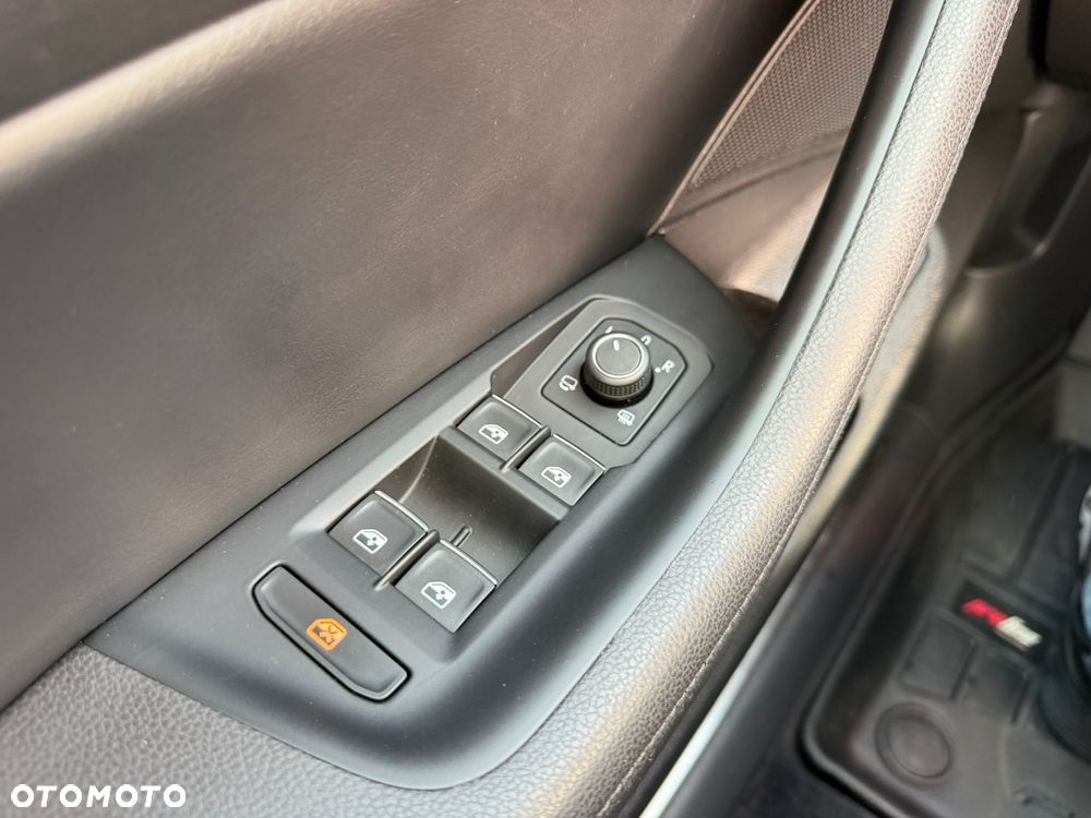 Volkswagen Passat 2.0 TSI BMT Highline DSG - 29