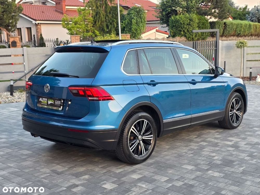 Volkswagen Tiguan - 38