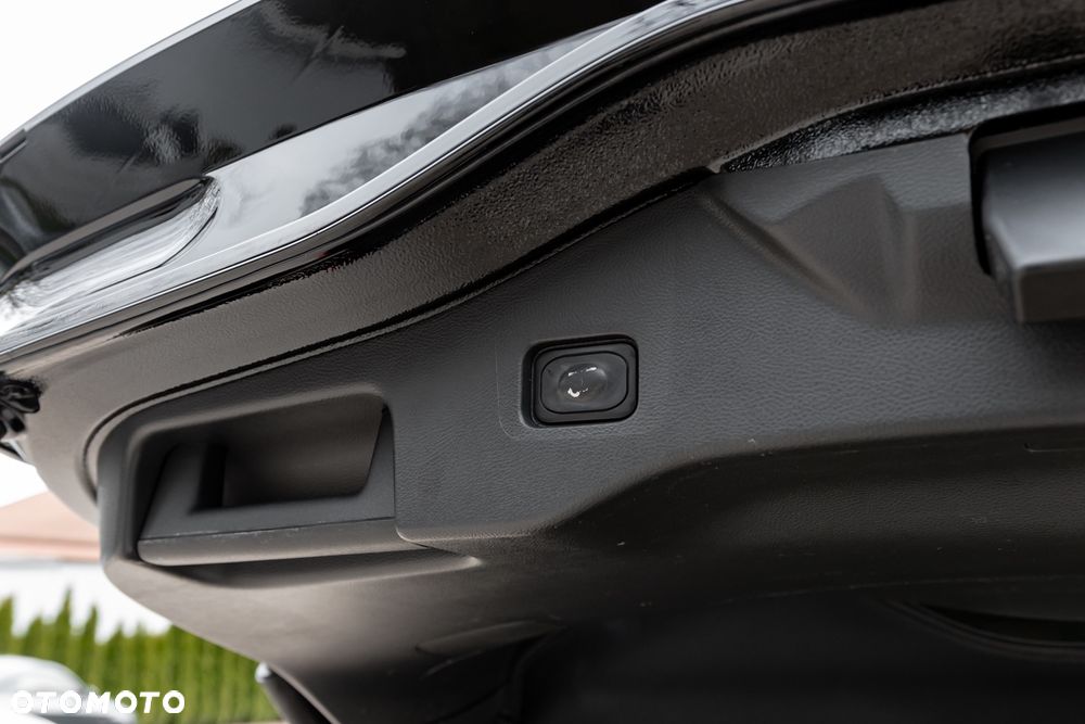 Ford Mondeo 2.0 EcoBlue ST-Line - 22