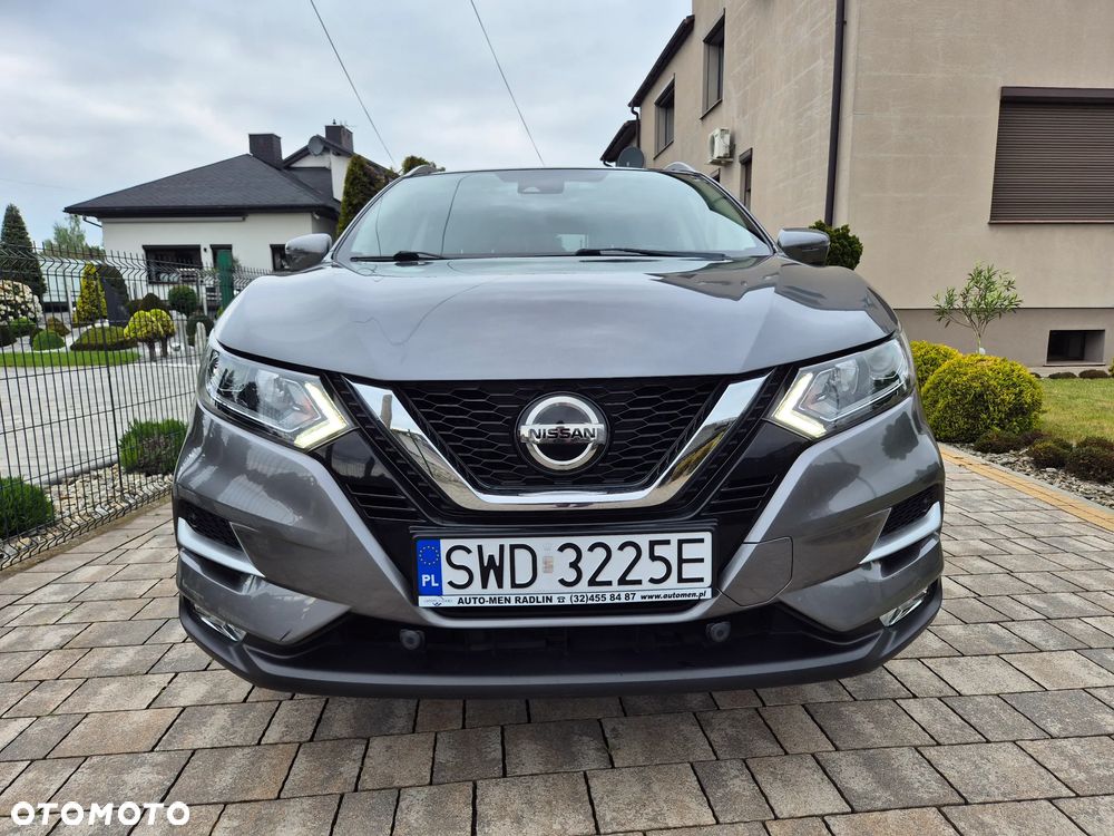 Nissan Qashqai 1.3 DIG-T N-Connecta - 2