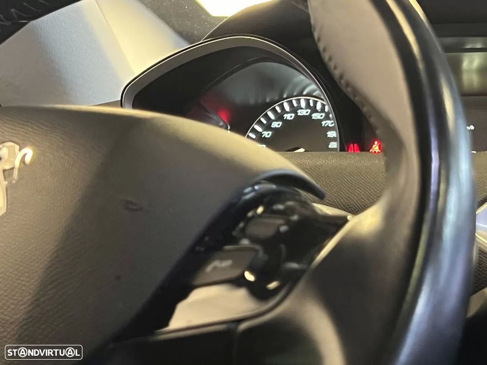 Peugeot 308 SW 1.6 BlueHDi Allure - 36