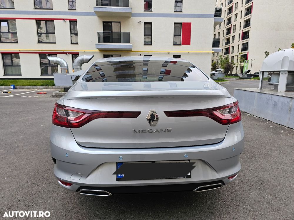 Renault Megane TCE 140 Equilibre - 3