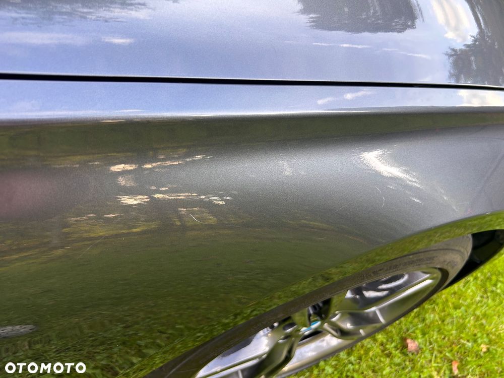 BMW Seria 3 328i xDrive - 23