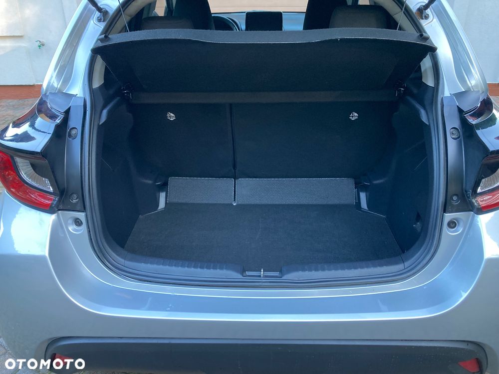 Toyota Yaris 1.5 Comfort - 31