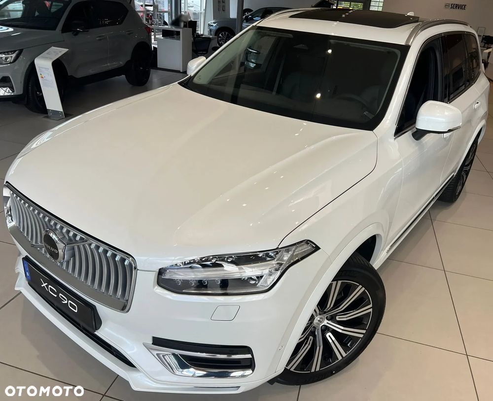 Volvo XC 90 B5 D AWD Ultimate Dark - 9